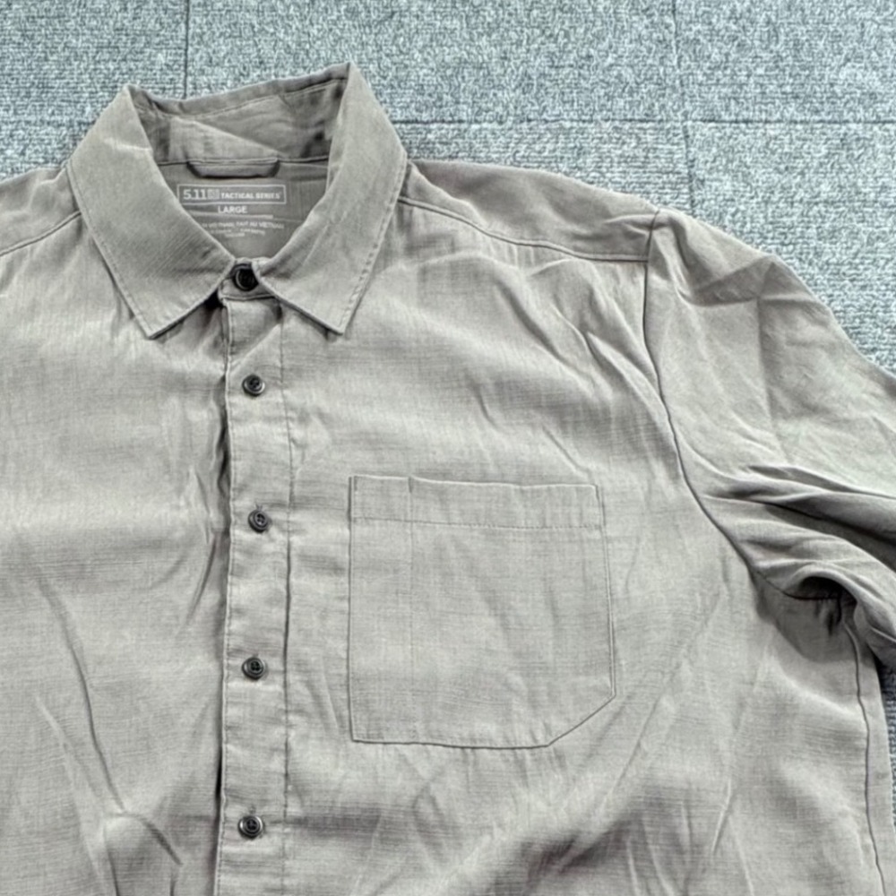 5.11 Tactical Series Mens Gray Short Sleeve Button Down Shirt Large TAC-U30